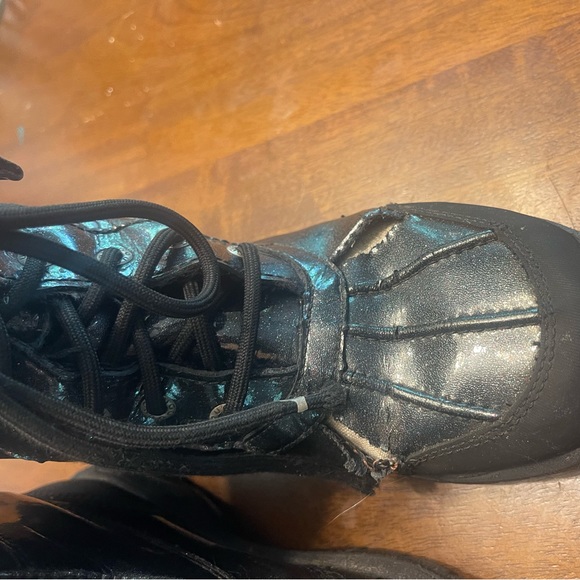 Ugg waterproof winter boots, size 6 - Picture 4 of 4